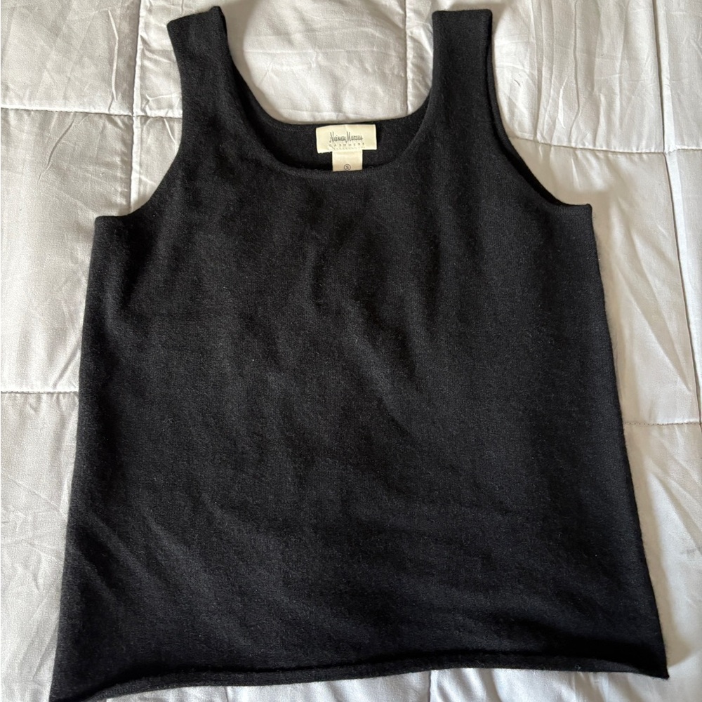 Neiman Marcus Black Fitted Sleeveless Tank Top Cashmere